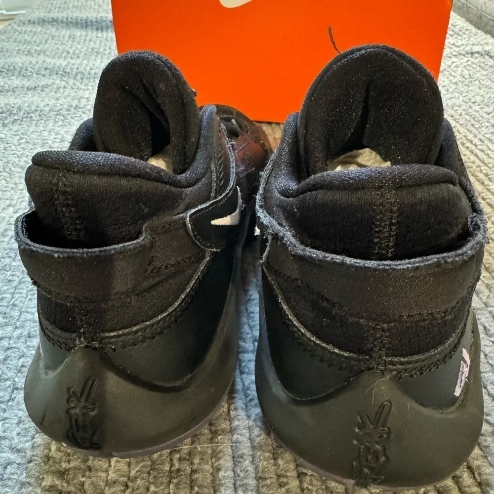 Nike Zoom Freak 2 Basketball Running Shoes Youth Boy Size 4Y Black Girl 5.5 - Picture 4 of 10